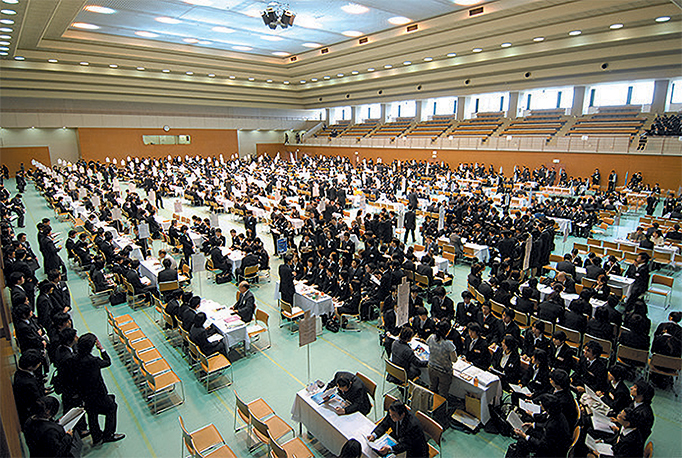 900社以上参加する企業説明会