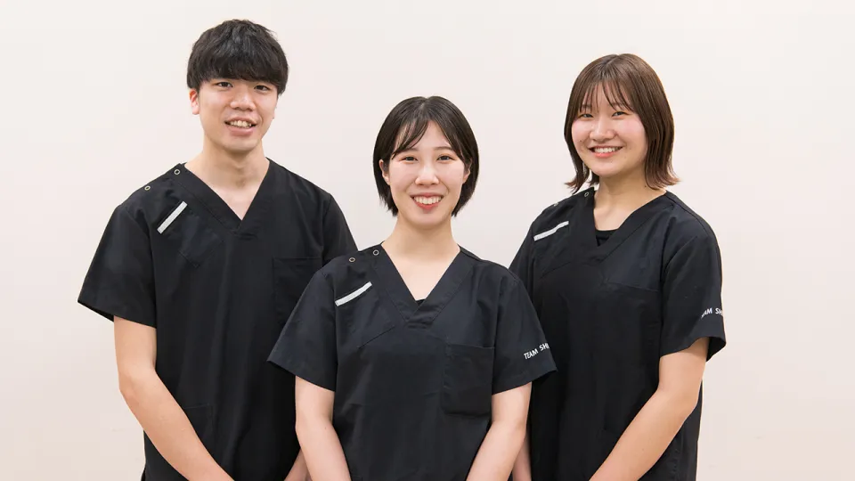 3人の教育補助員の方々