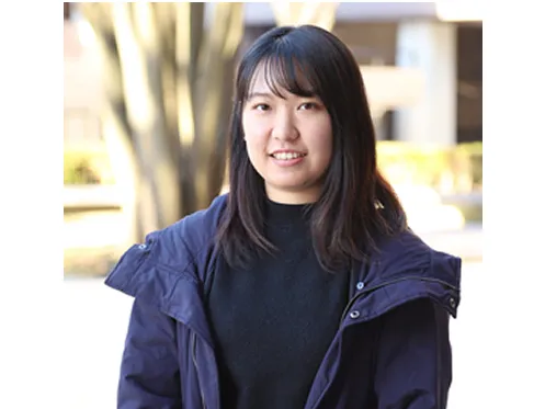 学生がインターンシップで現場を実体験している様子