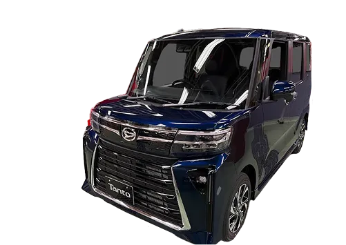 学生が車検ラインの実習を行っている様子