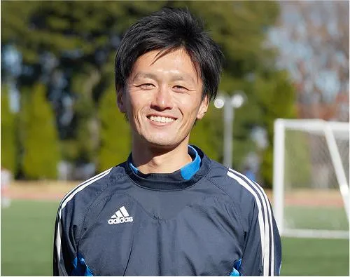 サッカーに関わる専門領域「技術力、戦術力、身体力、分析力、指導力、関連力」＋基本能力「社会力、自己管理力」のスマートアート