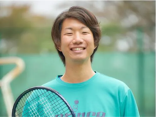 3年制と2年制の入学から卒業後までのルートを表したフローチャート