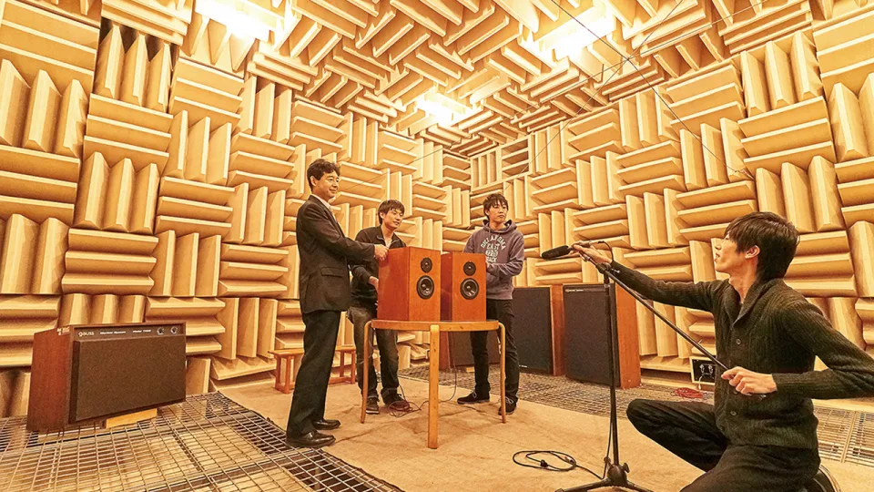 入学→1年次 コース決定 前期・2年次→卒業→就職・編入・進学を表した図