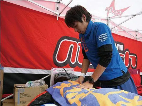 【国家資格】柔道整復師免許・【ジャパン・アスレチック・トレーナーズ協会認定】アスレチック・トレーナー（JATAC-ATC）・【日本トレーニング指導者協会認定】トレーニング指導者（JATI-ATI）・【日本赤十字社救急法救急員】