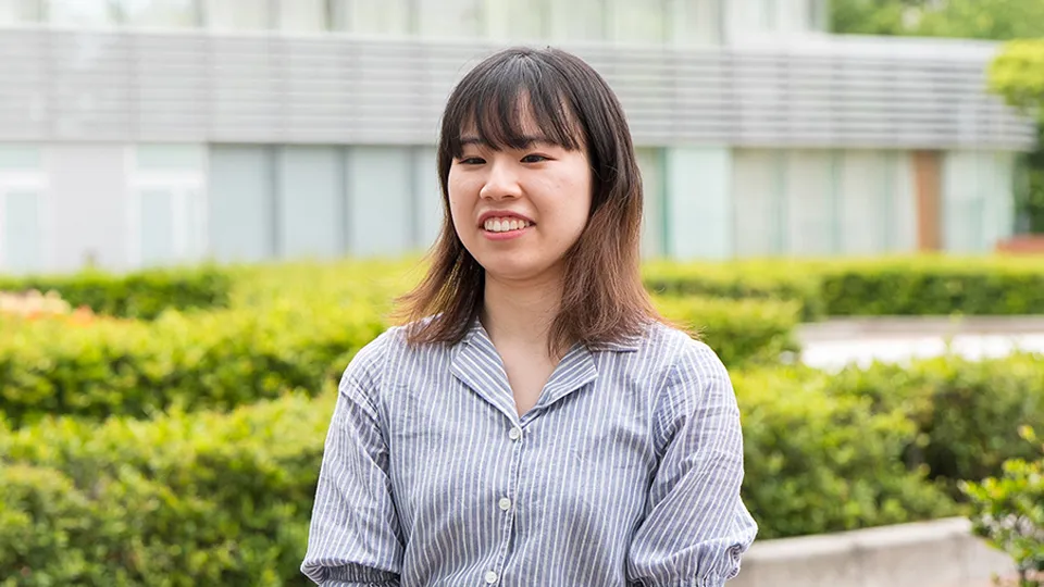 インタビューに応じてくれた学生のポートレート