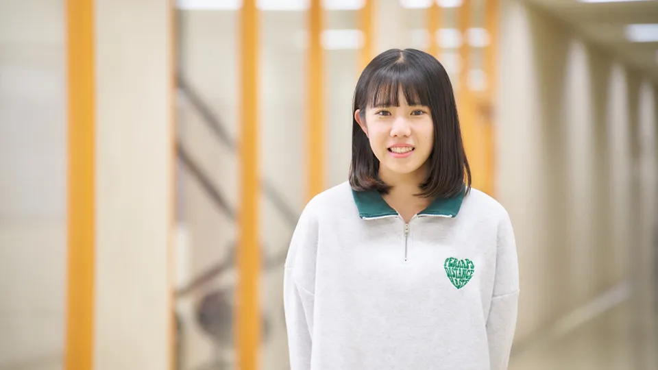 インタビューに応じてくれた学生のポートレート