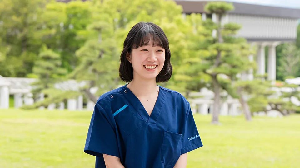 インタビューに応じてくれた学生のポートレート