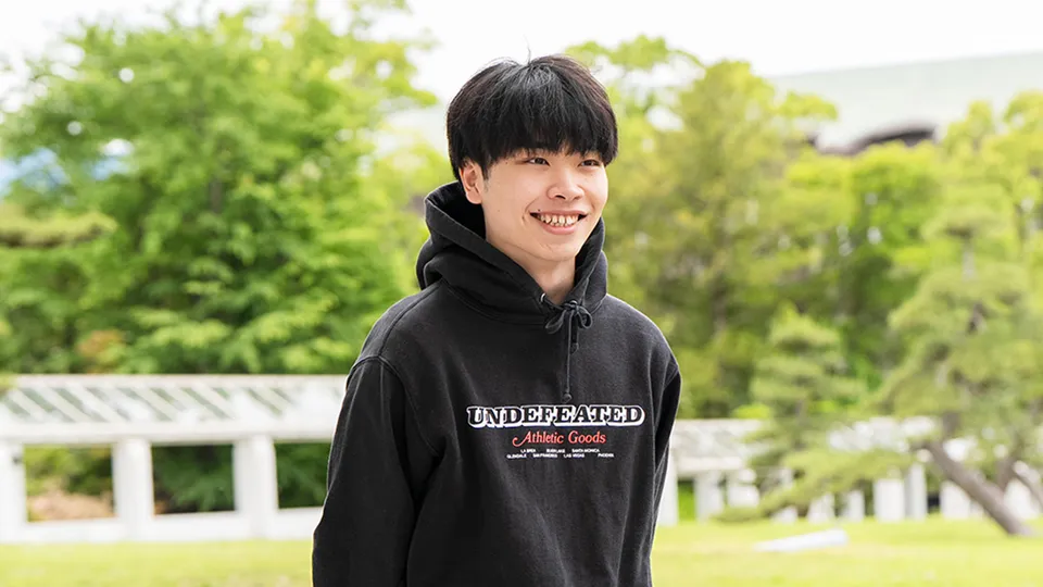 インタビューに応じてくれた学生のポートレート