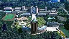 プログラミング中の生徒達