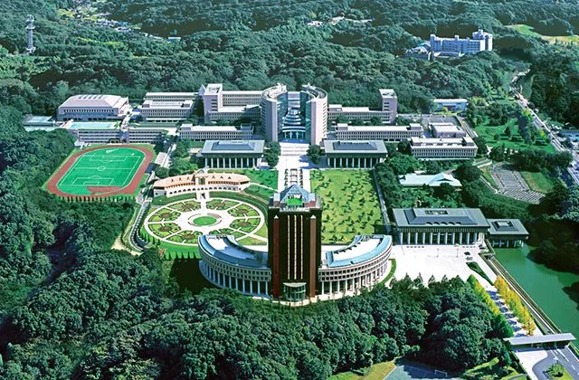 八王子キャンパスの空撮全景写真