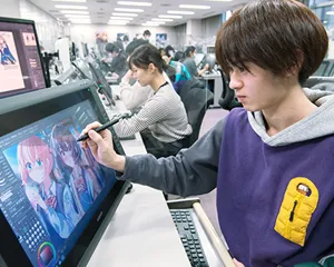 大型の液晶ペンタブレットを使用しているイラスト