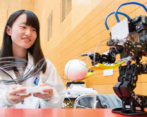 家電とエンジニアのイラスト