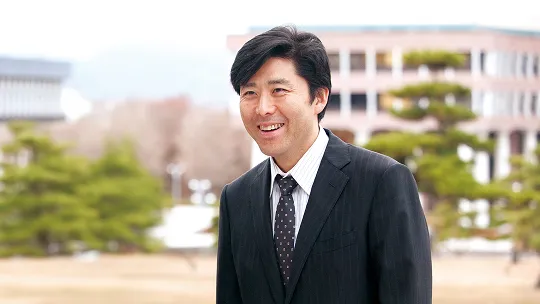 指導する講師のイメージ