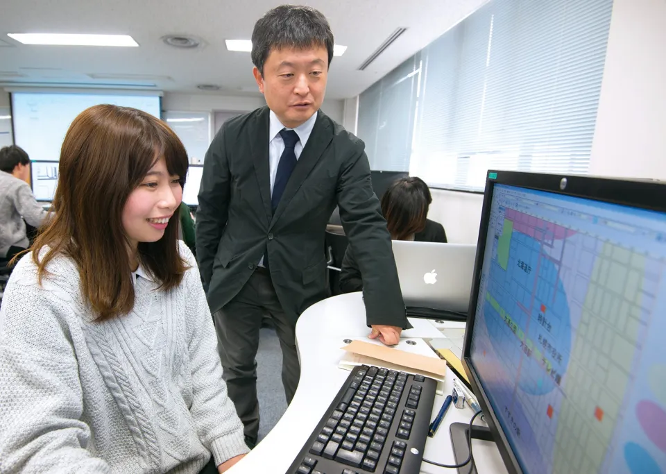 図面に講師からコメントを貰っている生徒