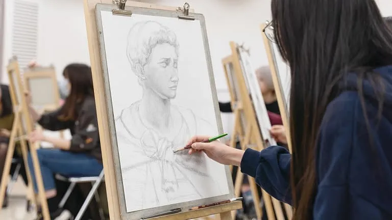 2年制から4年制へ編入する流れを示した図