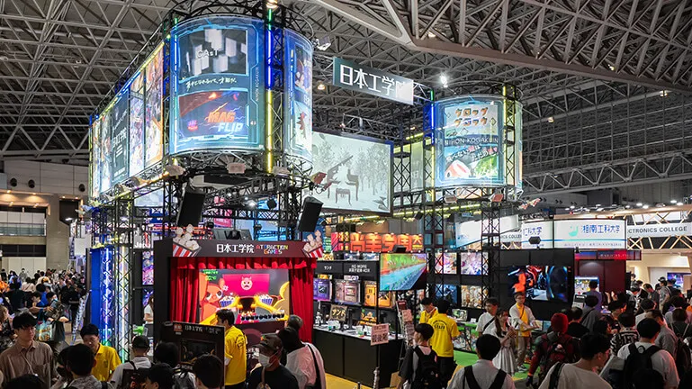東京ゲームショウに出展した日本工学院のブースの様子