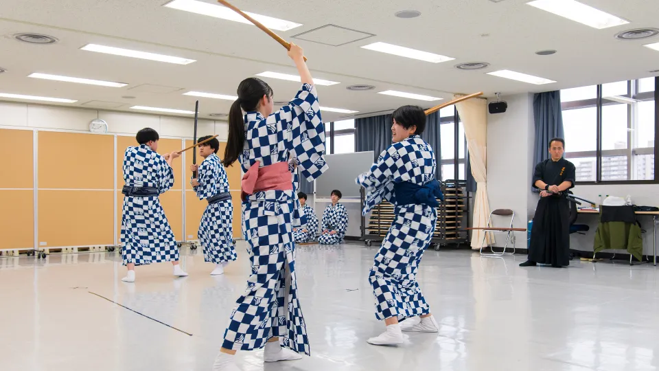 殺陣（たて）レッスン