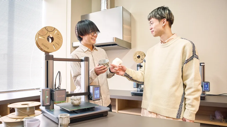 デザイン科プロダクトデザイン専攻学生授業風景