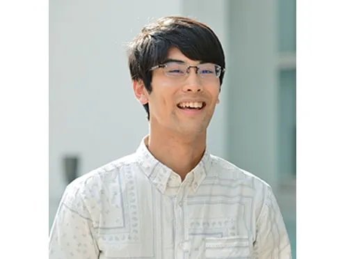 笑顔で話す土屋 貴紀さん