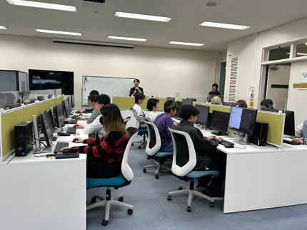 Cre8tFun様による特別講義