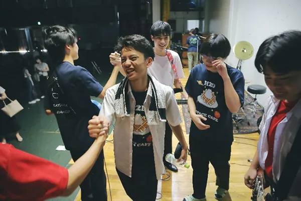 「夏を分かち合う」