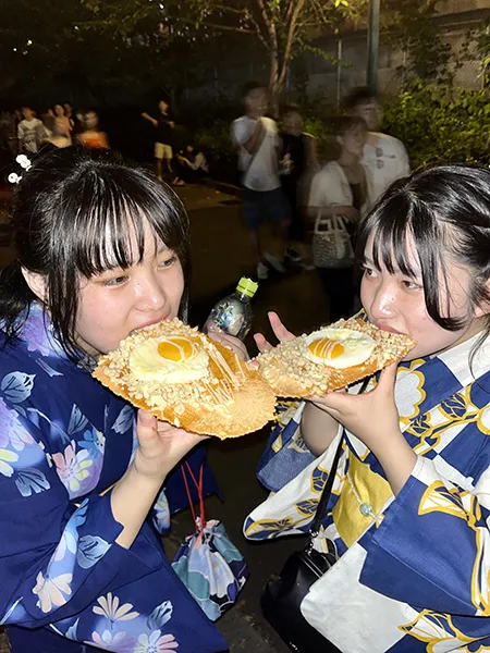 「花より団子、映えより玉せん。」