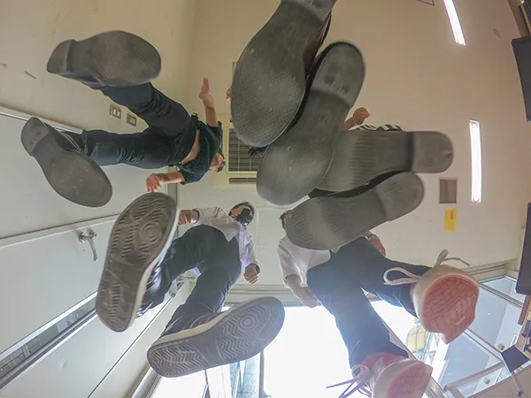 「床の目線、、？」