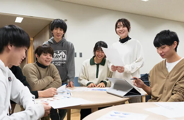 チームミーティングの様子