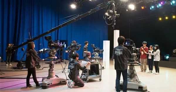 撮影中のデジタルオープンスタジオ