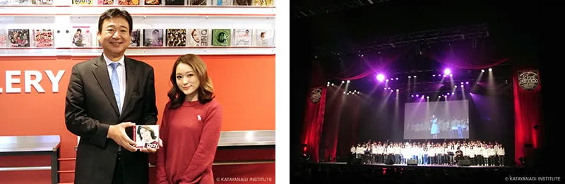 左にchay氏と、chay氏のCDを持っての記念写真、右にchay氏と高校生たちによるステージの風景