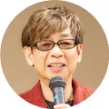 口元をほころばせながら話す山寺さん