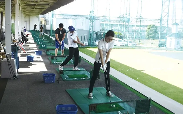 打ちっぱなし練習の風景