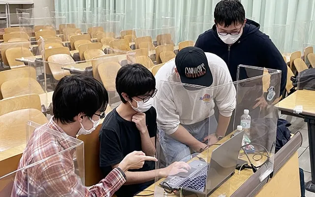 アイデア出しをしている様子