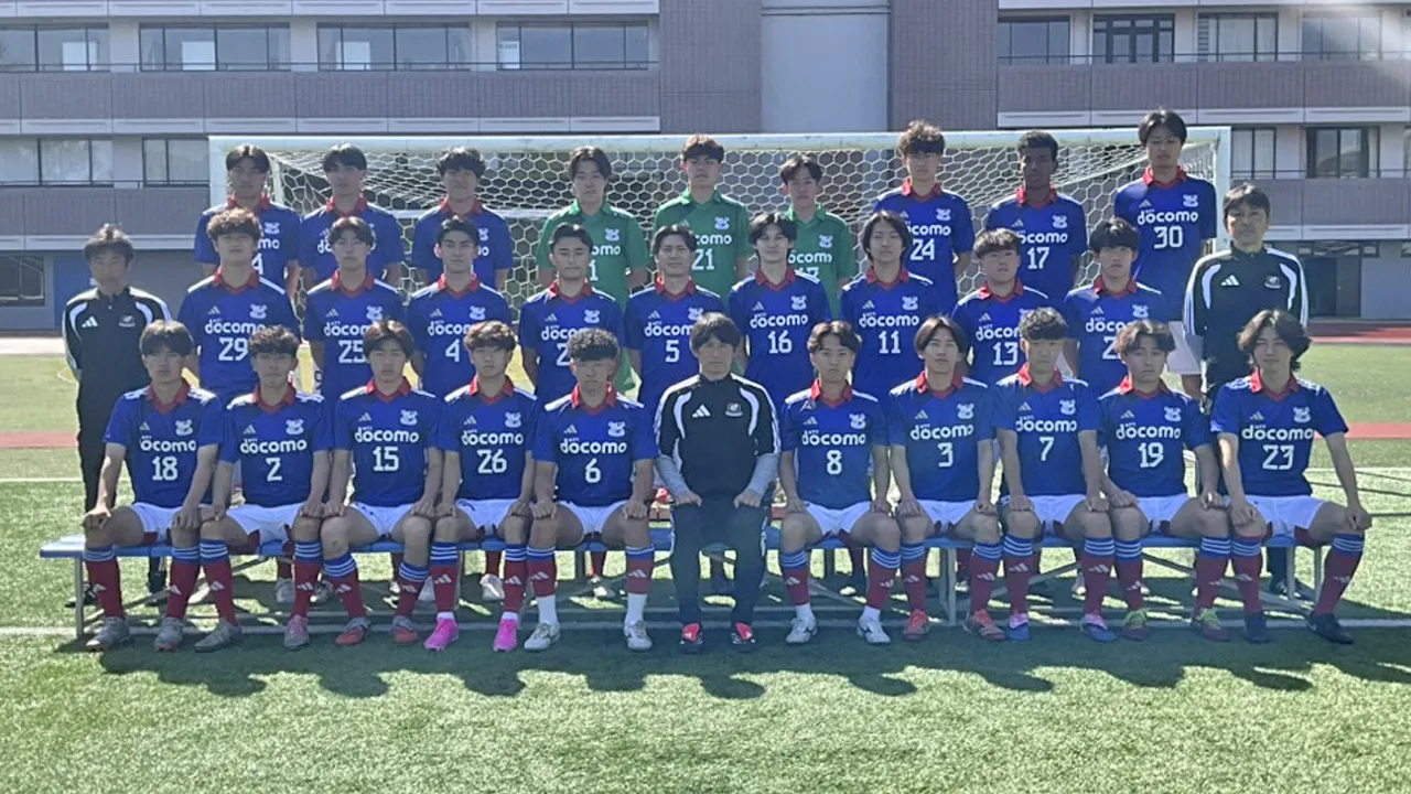 日本工学院F・マリノス集合写真