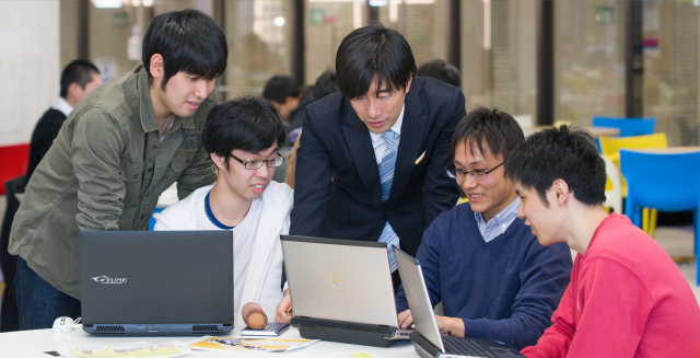 ゲーム運用専攻