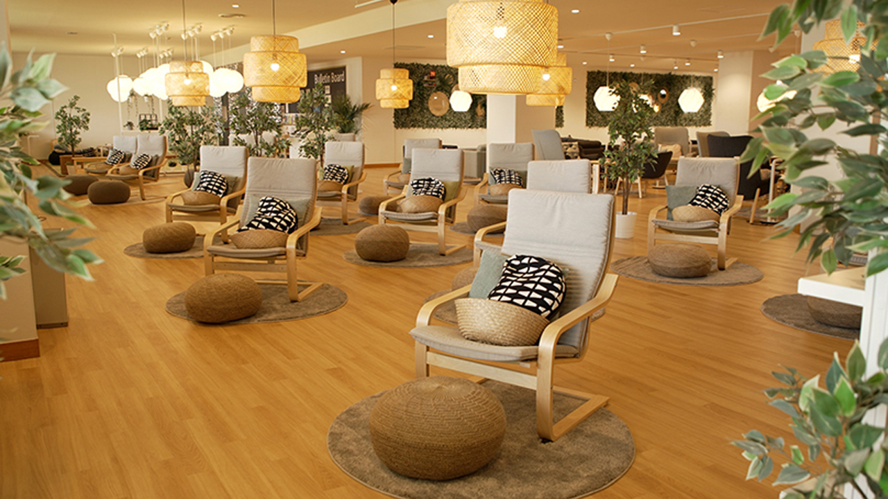 図書館ラウンジ