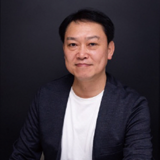 中島紳一郎氏